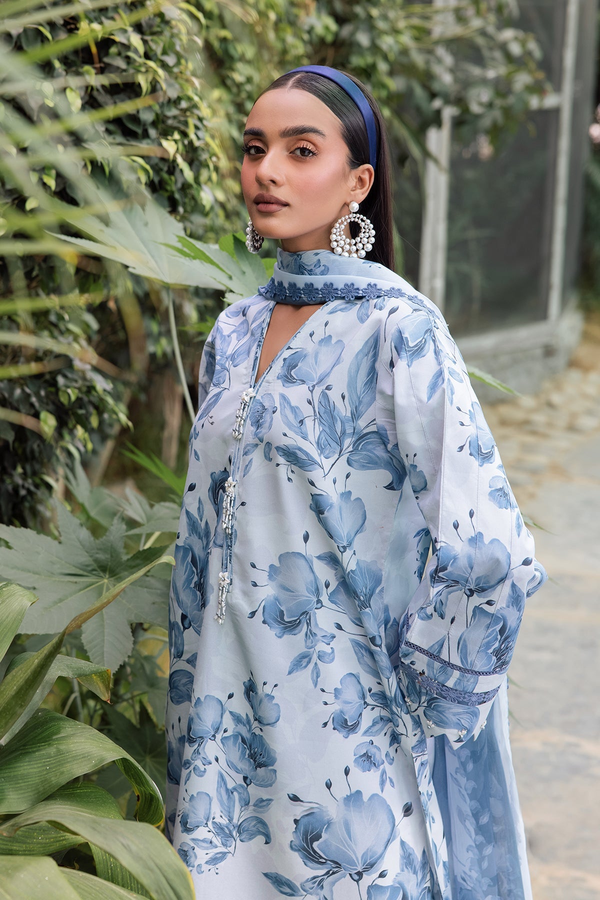 Sheen By Alizeh Vol 2 Printed Lawn Collection '24 (16)