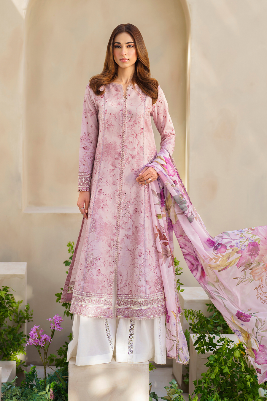 Iznik Festive Luxury Lawn Collection 24 (06)