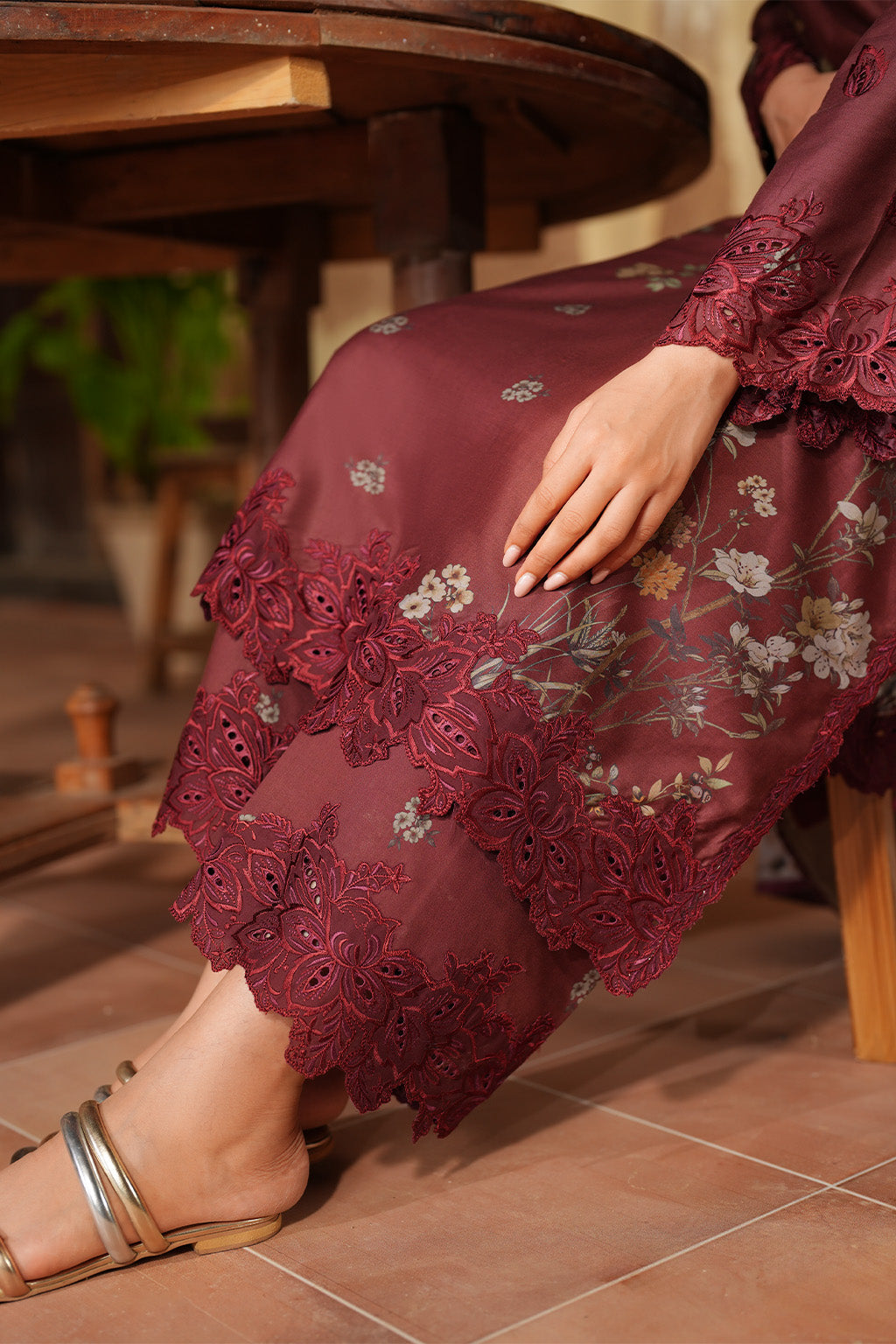 Pre Fall '25 By Iznik