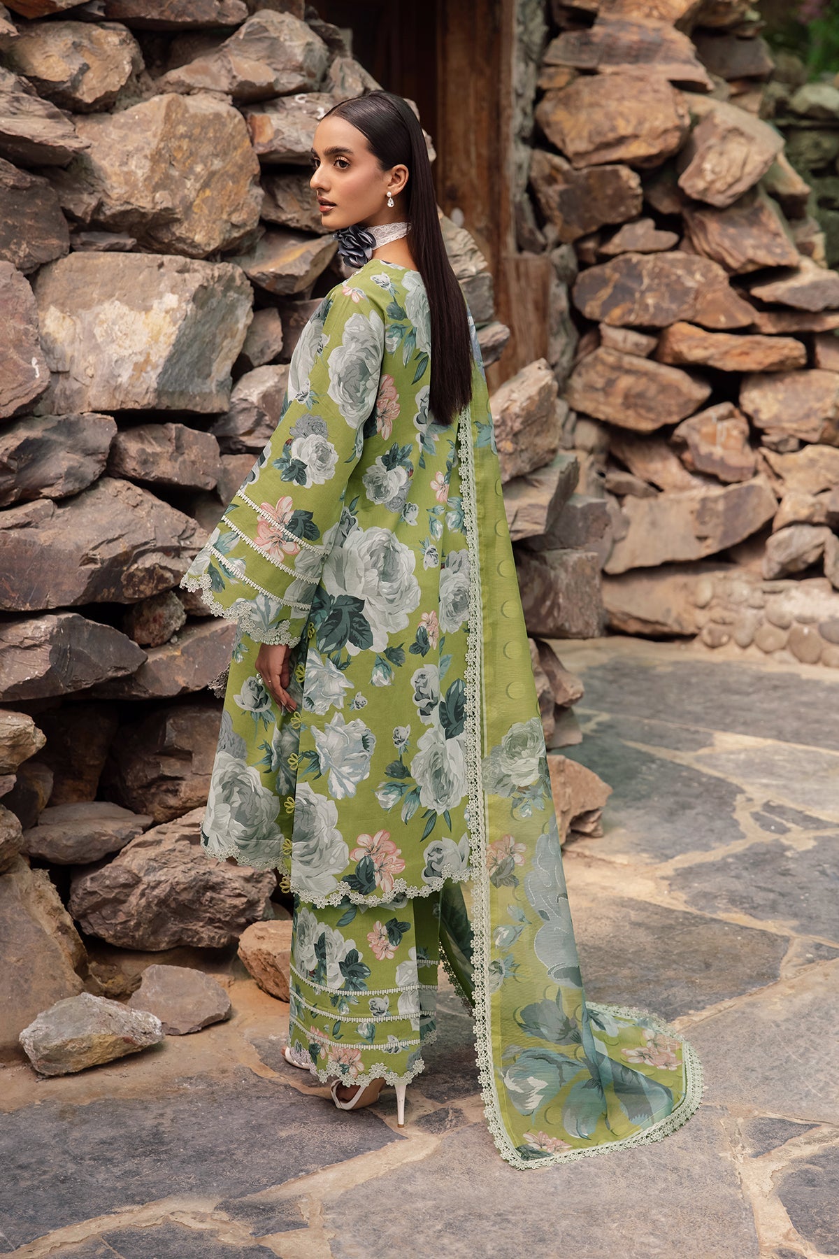 Sheen By Alizeh Vol 2 Printed Lawn Collection '24 (08)