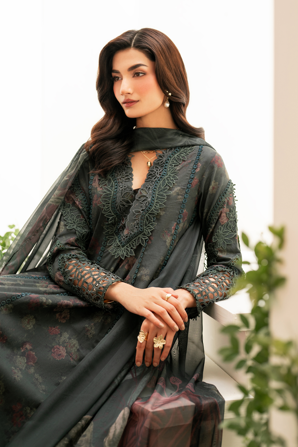 Festive Edition Lawn '25 By Iznik