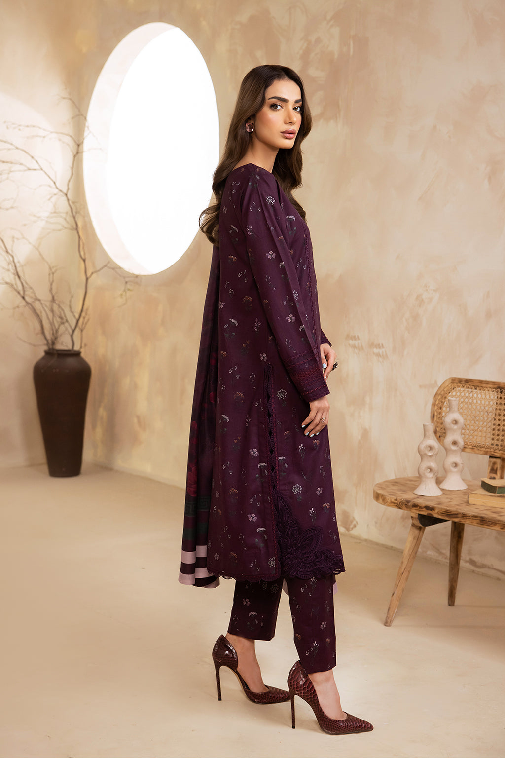 IZNIK Luxury Winter Collection 23 ( ILW-12 )