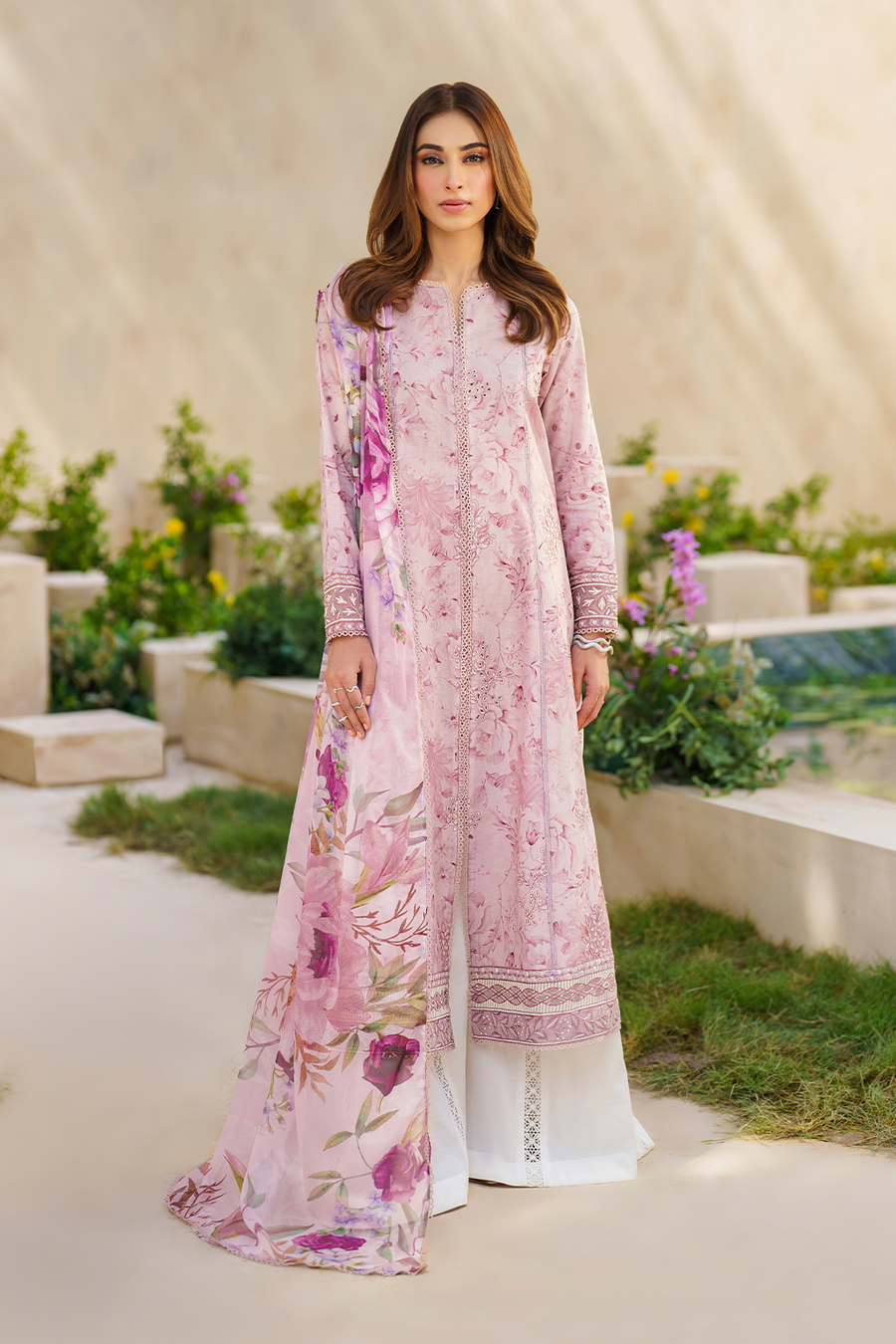 Iznik Festive Luxury Lawn Collection 24 (06)