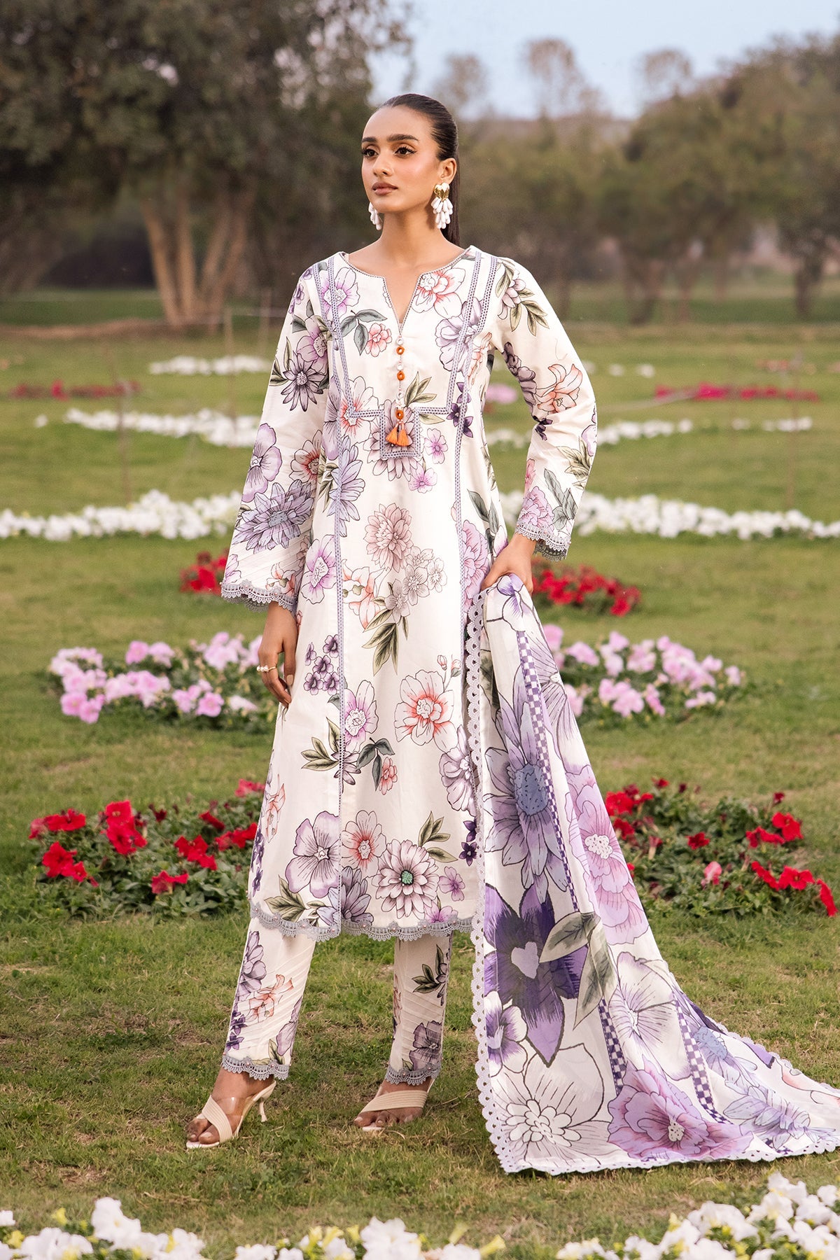 Sheen By Alizeh Vol 2 Printed Lawn Collection '24 (14)