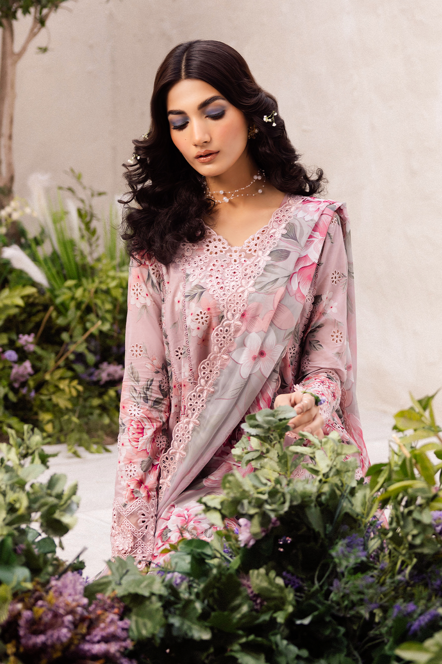 IZNIK Dahlia Luxury Lawn Collection 09