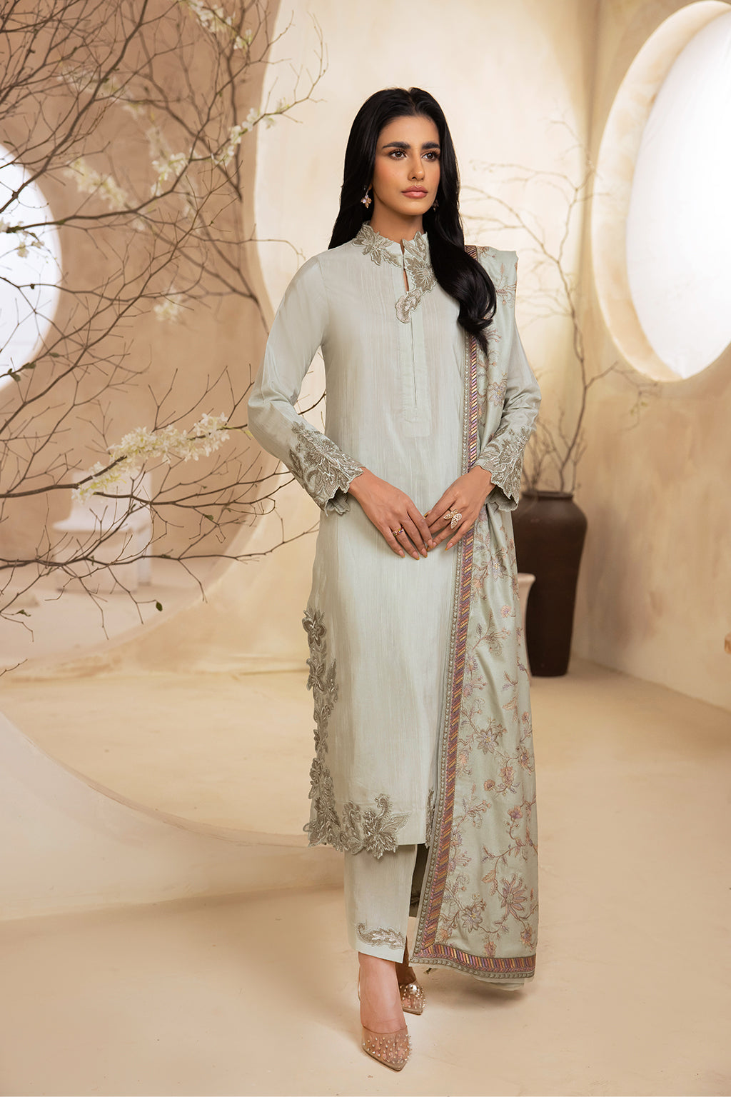 IZNIK Luxury Winter Collection 23 ( ILW-04 )