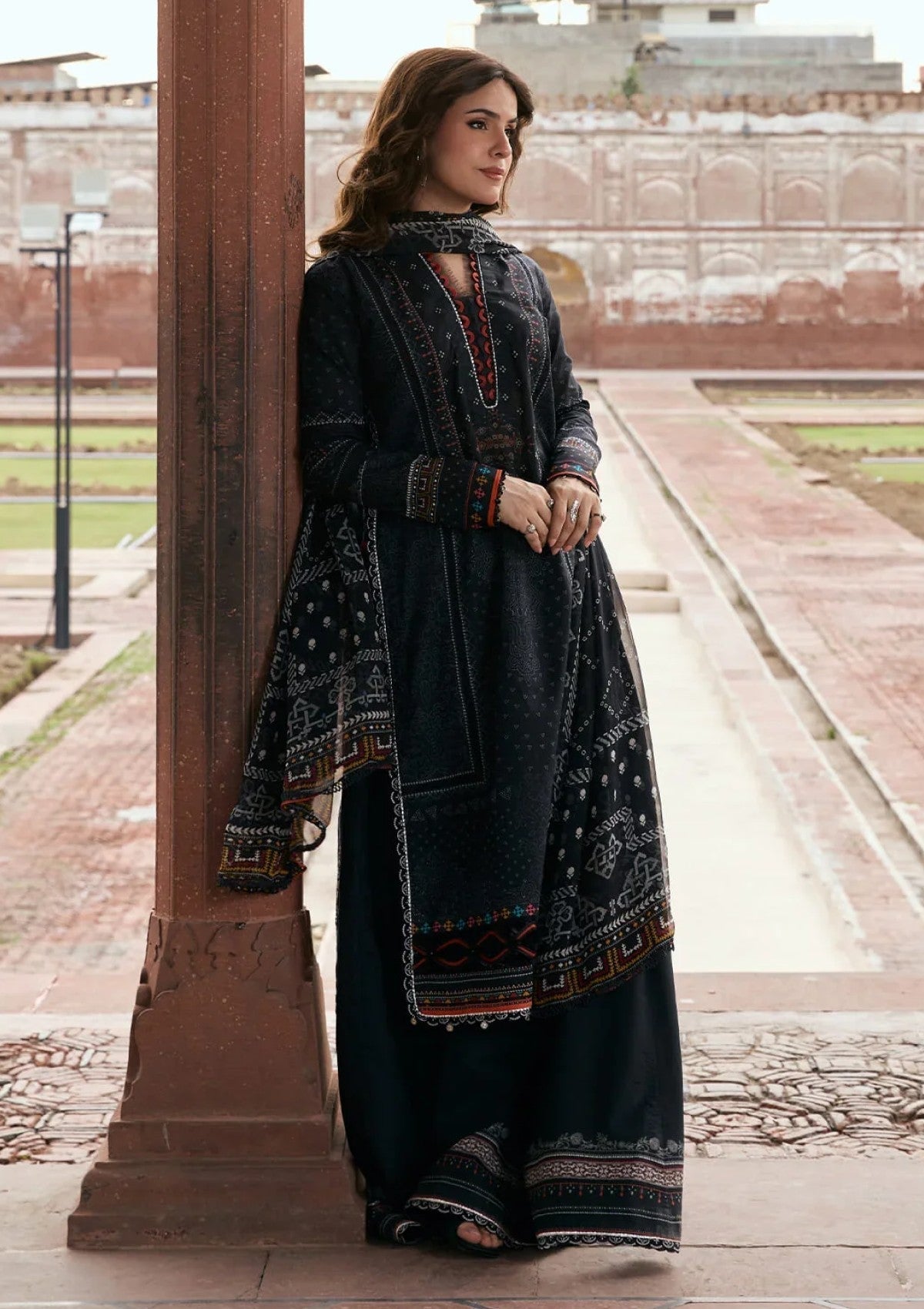 Kahf Aangan Printed Lawn Collection '26