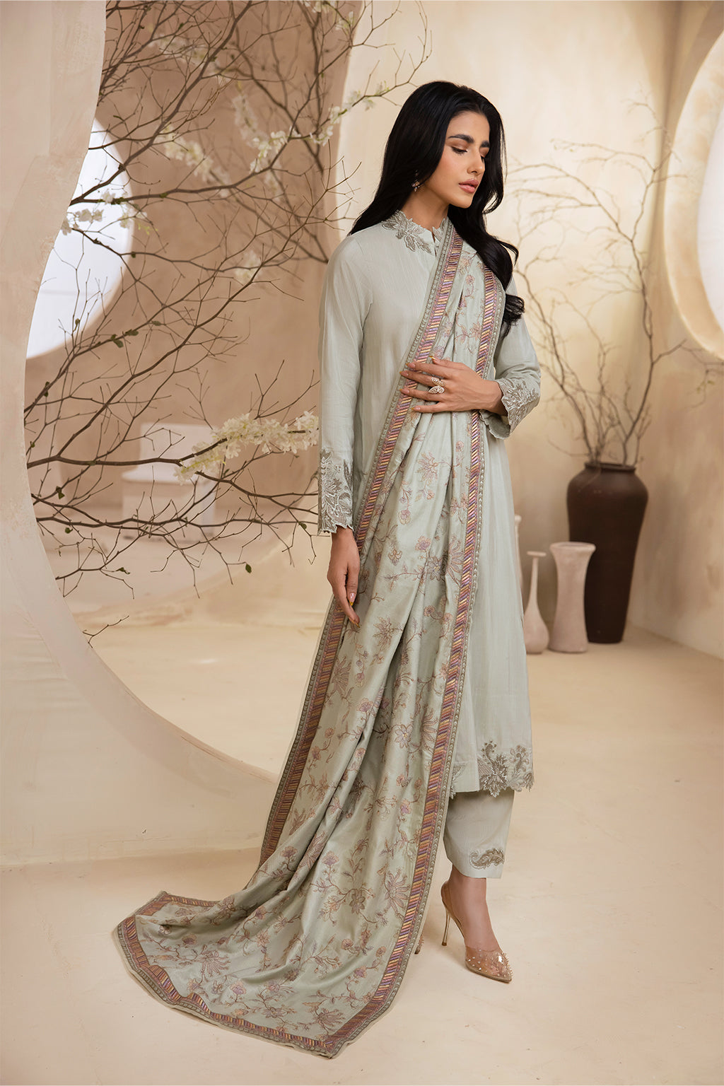 IZNIK Luxury Winter Collection 23 ( ILW-04 )