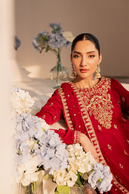 Suave Luxury Formal By Emaan Adeel