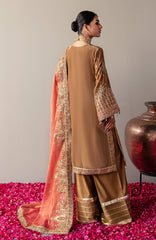 Makhmal Luxury Embroidered Velvet Collection By Emaan Adee 07