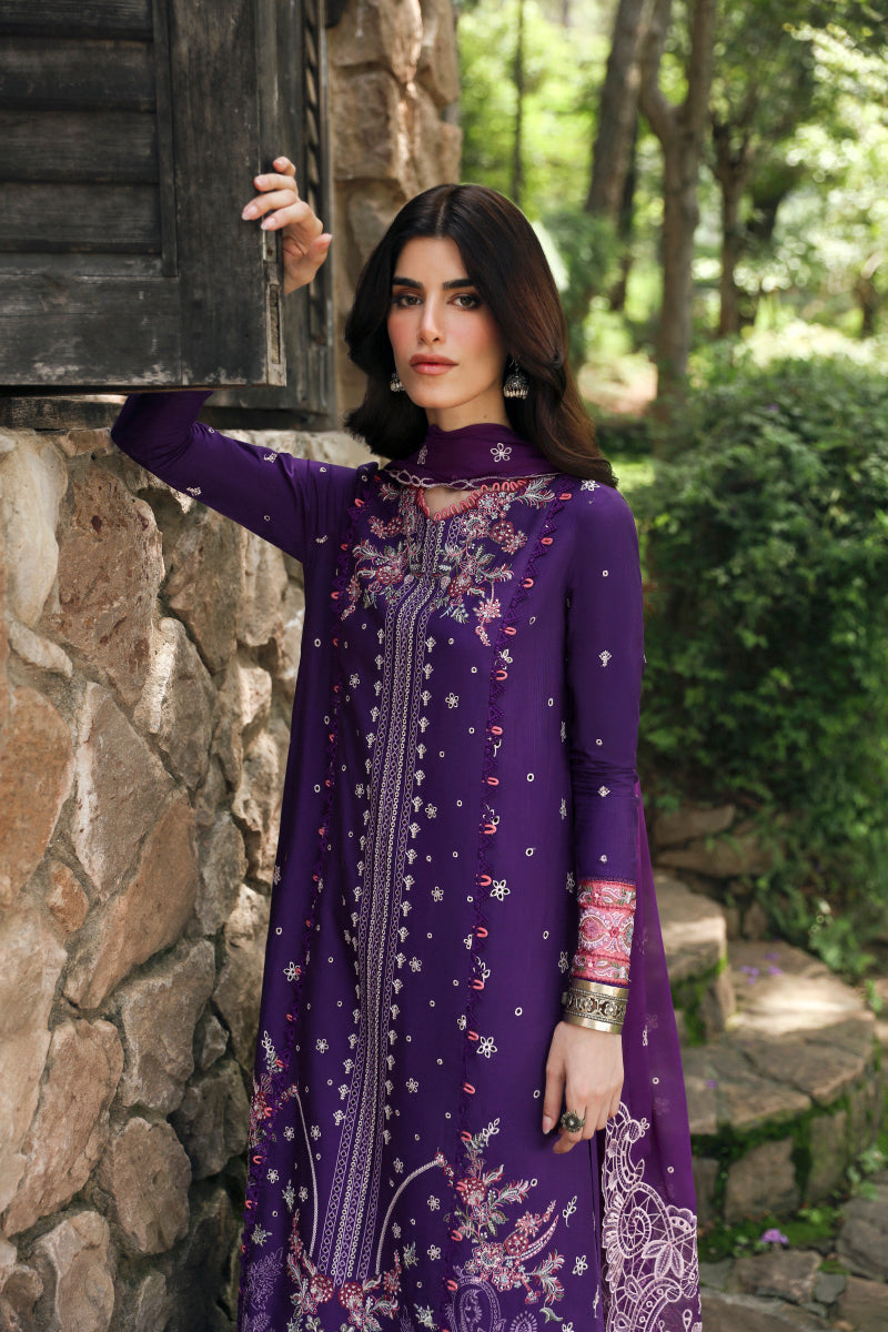 Qalamkar Qlinekari Linen Collection