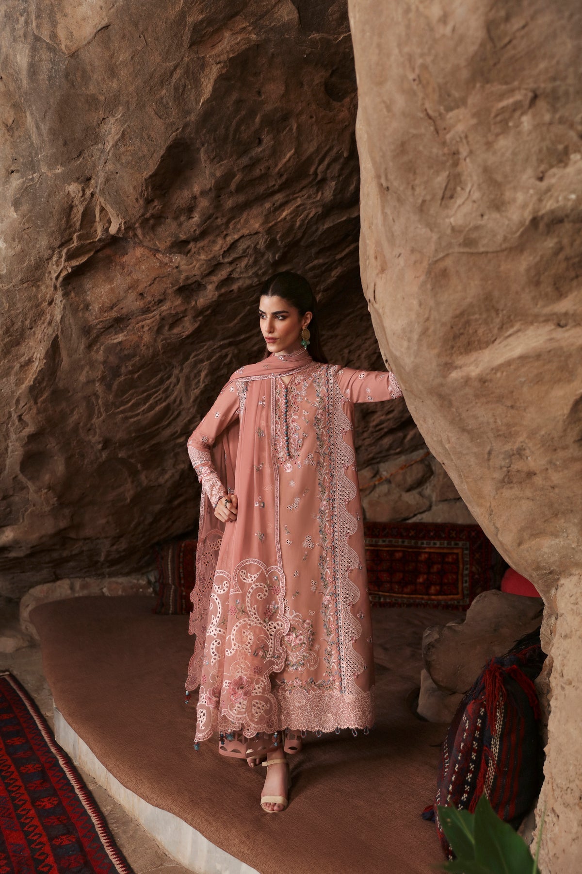 Qalamkar Qlinekari Linen Collection