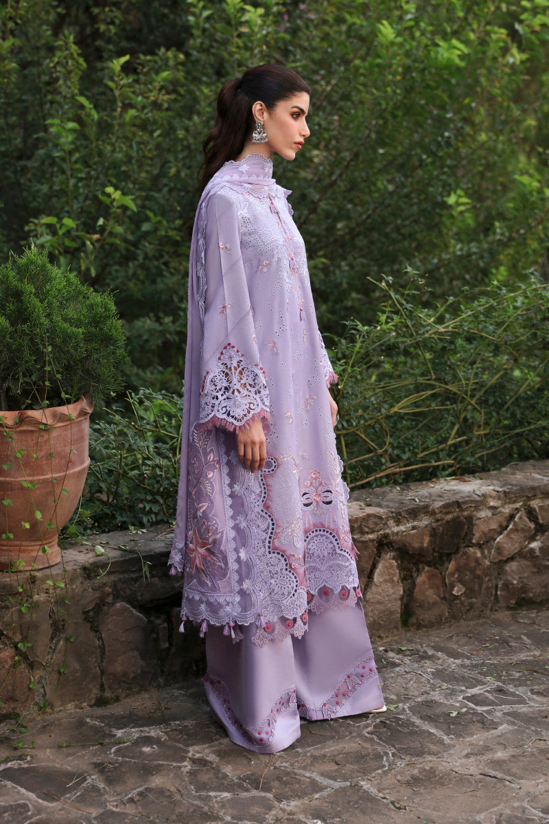 Qalamkar Qlinekari Linen Collection