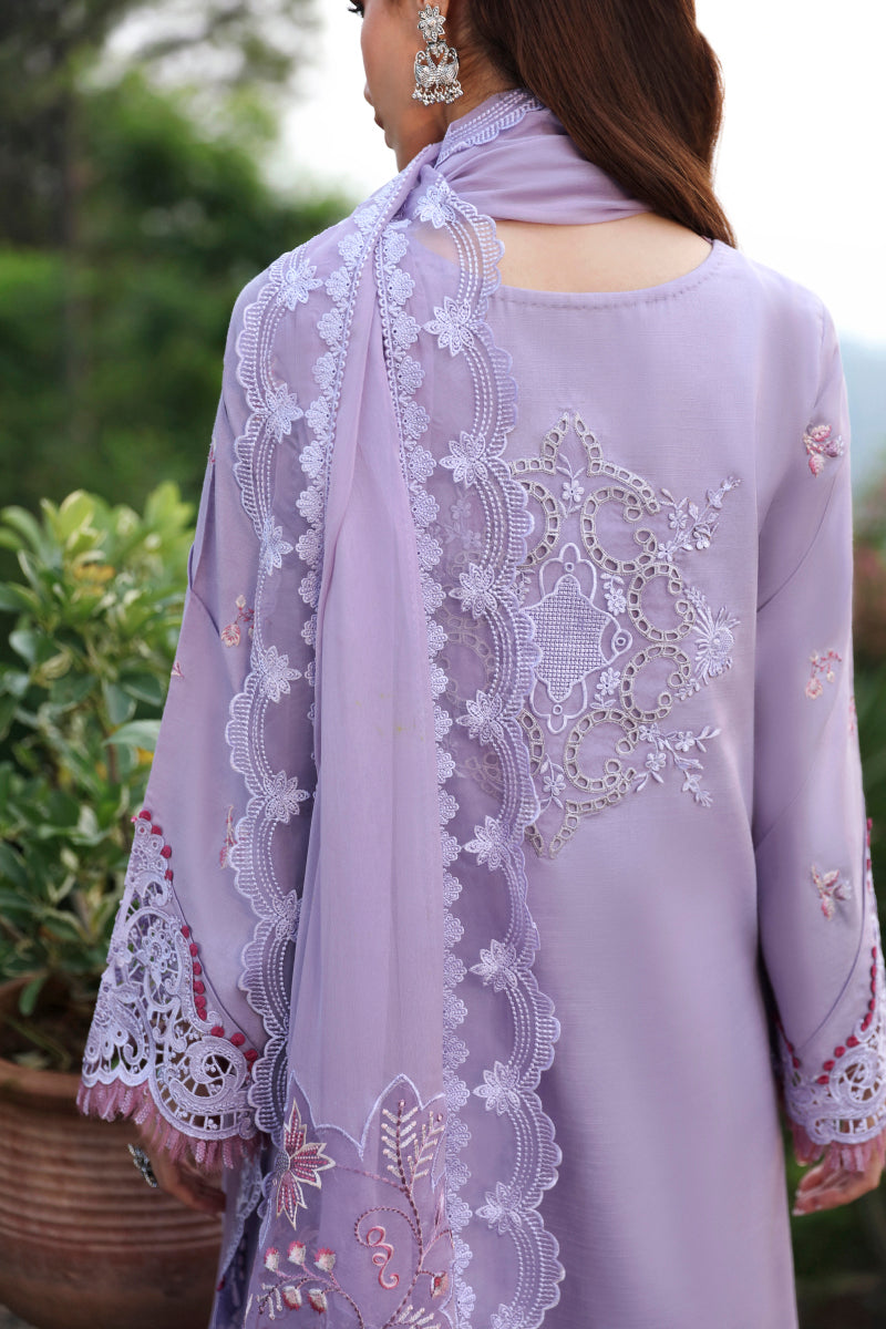 Qalamkar Qlinekari Linen Collection