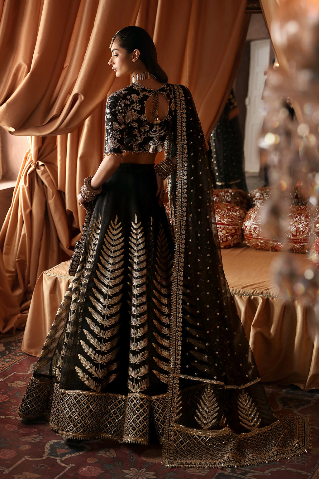 Afrozeh Divani Luxury Embroidered Silk Collection 04