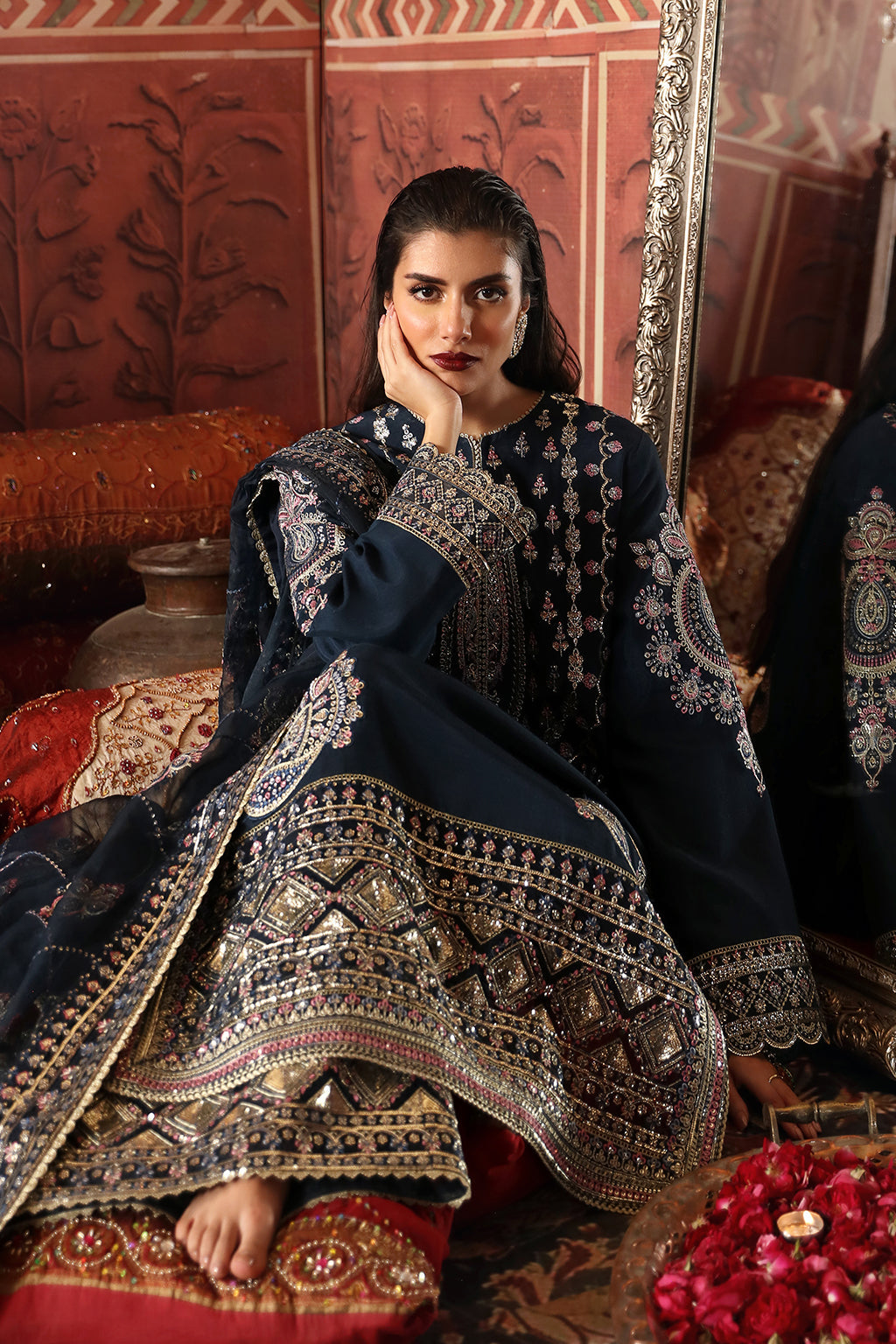 Afrozeh Divani Luxury Embroidered Silk Collection 01