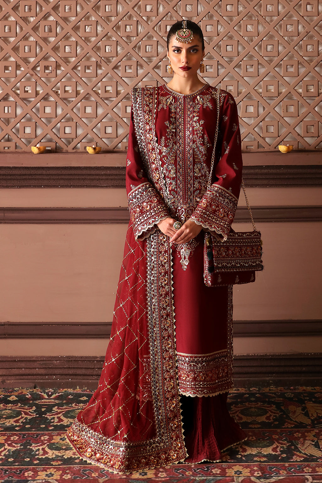 Afrozeh Divani Luxury Embroidered Silk Collection 05