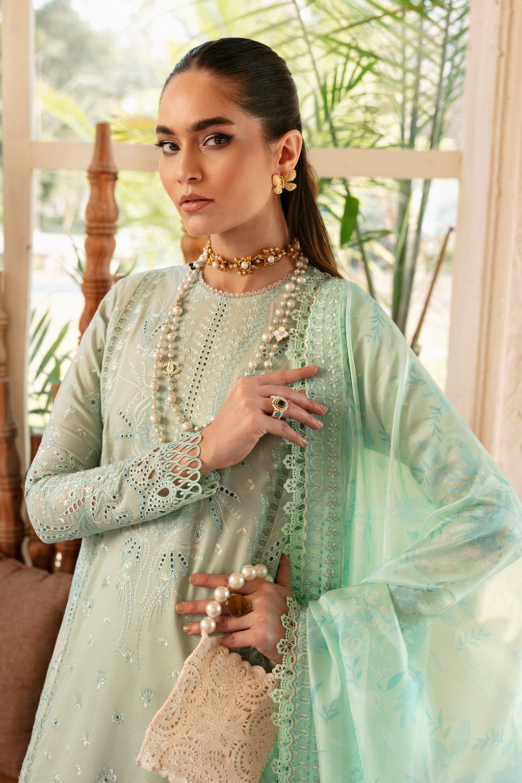 Afrozeh Cascade Luxury Lawn Collection '24 (07)