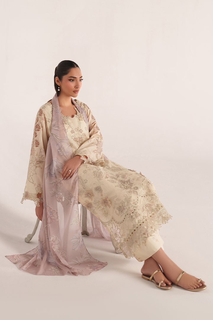 Iznik Spring Summer Collection '26