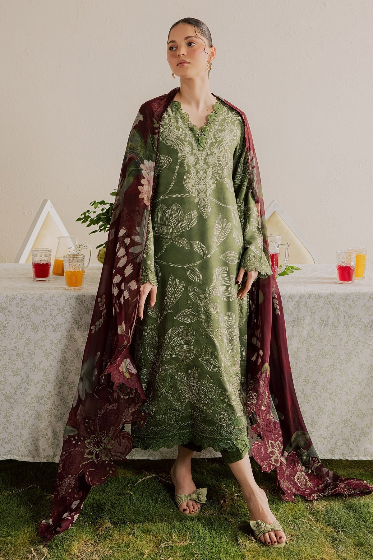 Nureh Gardenia Embroidered Viscose Slub '26