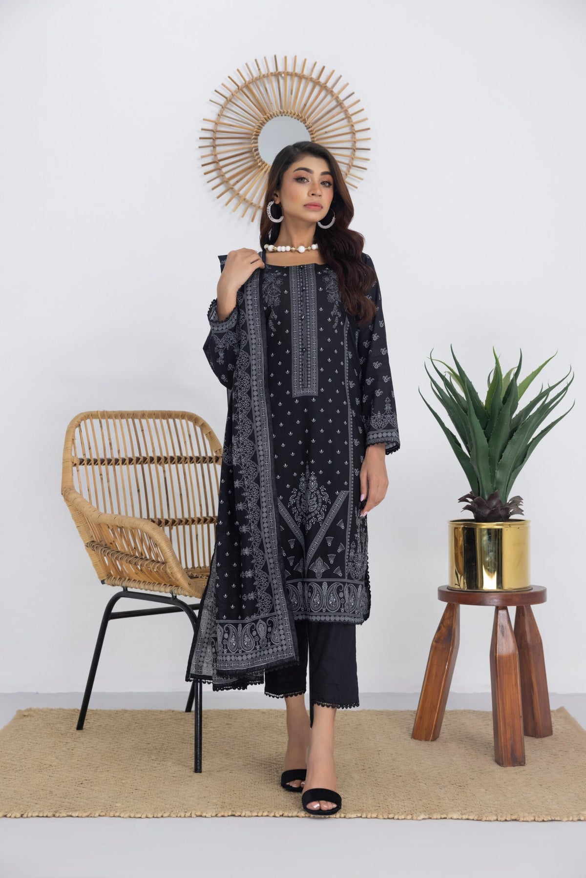 Salina By Regalia Black & White Chapter 3 Lawn Collection 24