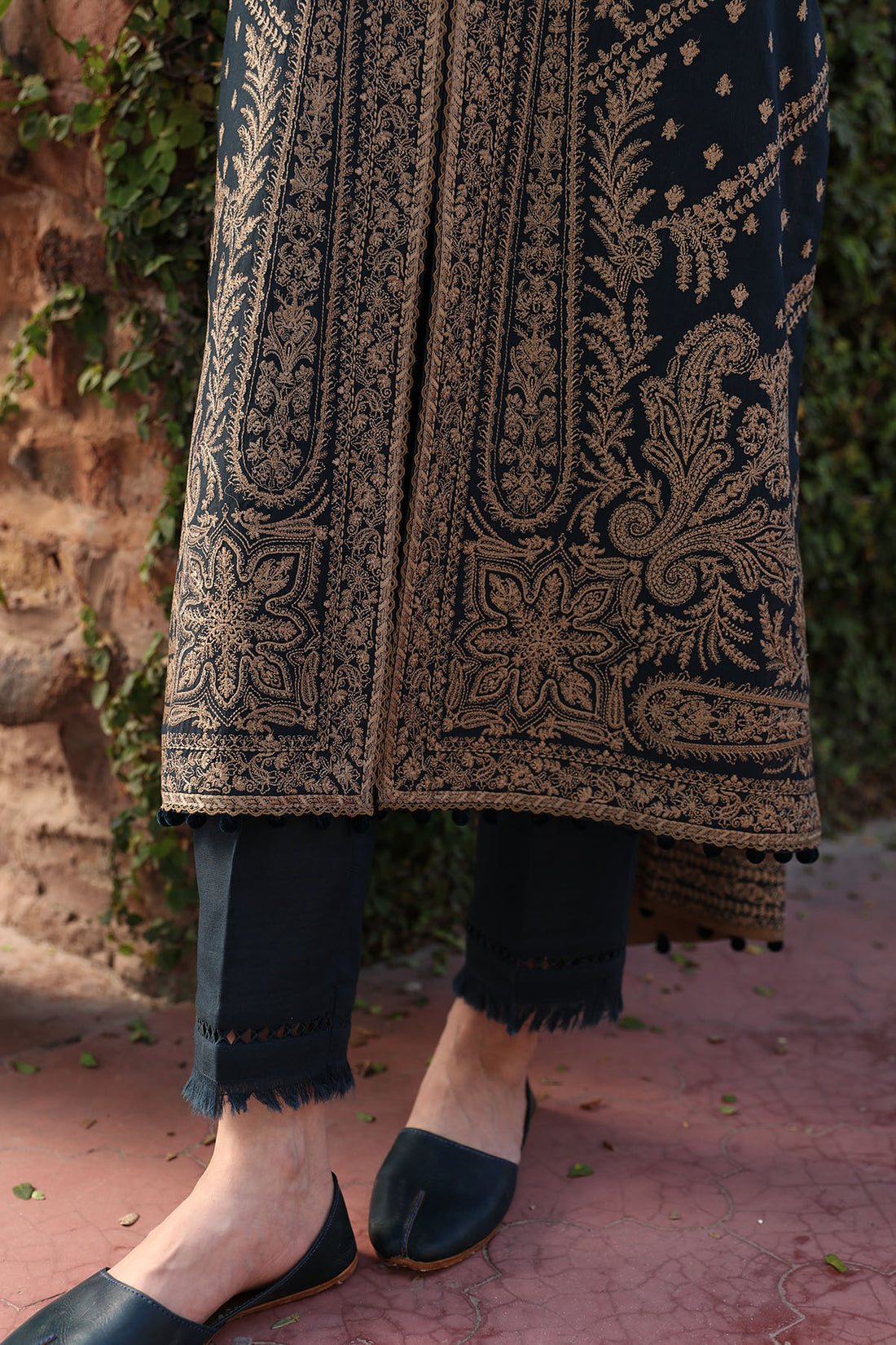 Jazmin Present Dastak Embroidered Luxury Winter Collection D-02