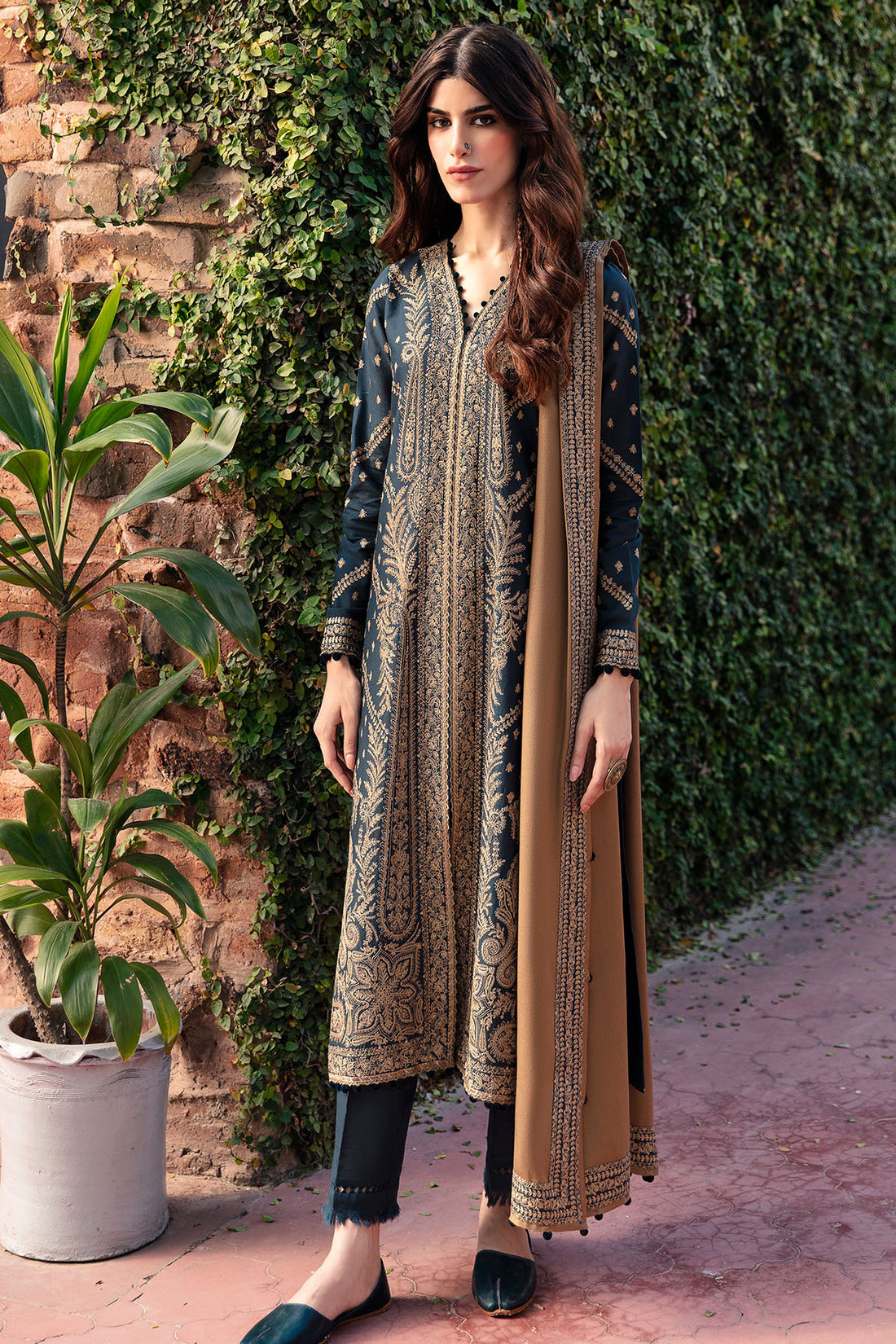 Jazmin Present Dastak Embroidered Luxury Winter Collection D-02