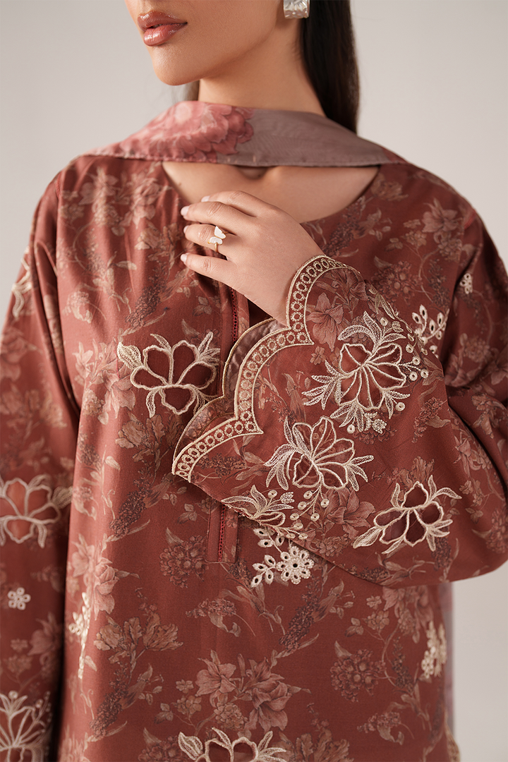 Iznik Spring Summer Collection '26