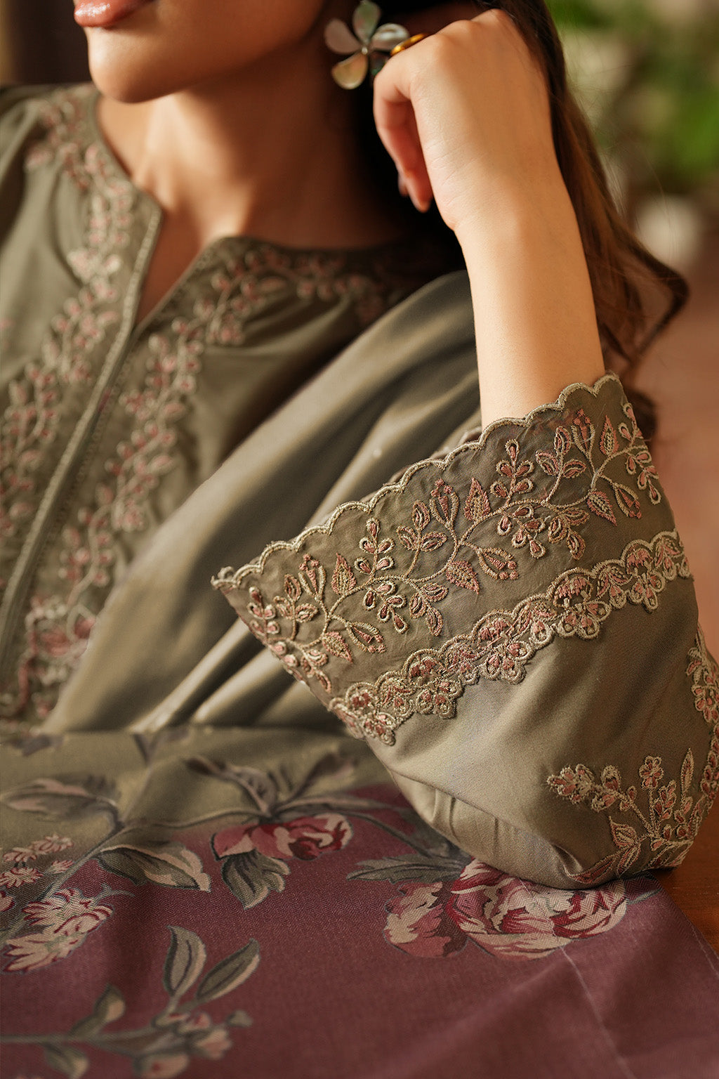 Pre Fall '25 By Iznik