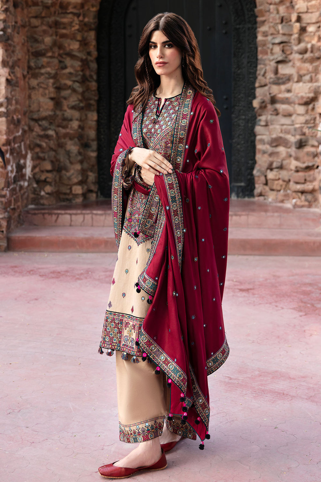 Jazmin Present Dastak Embroidered Luxury Winter Collection D-10