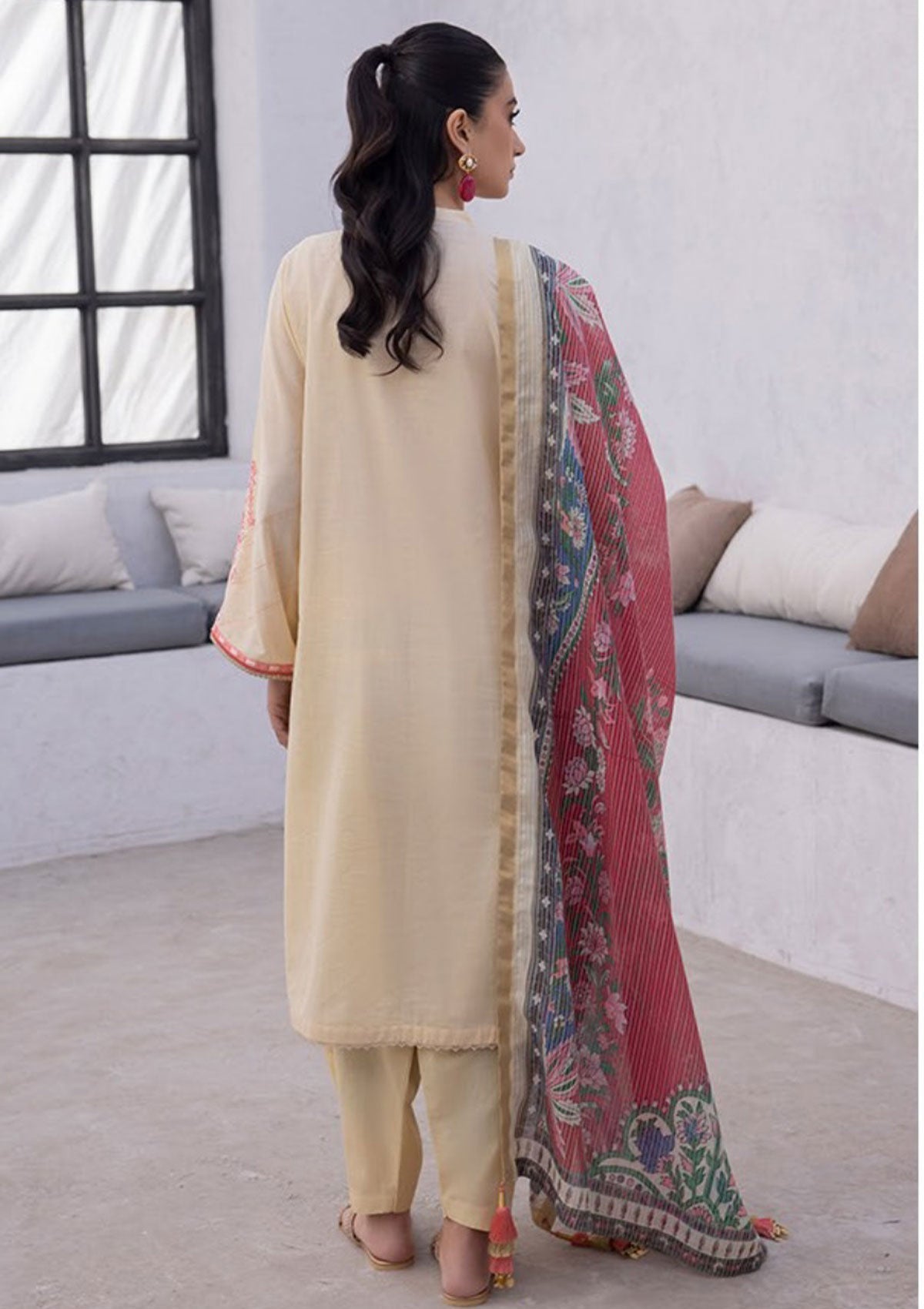 Zellbury Summer 3 PC Embroidered Lawn Collection