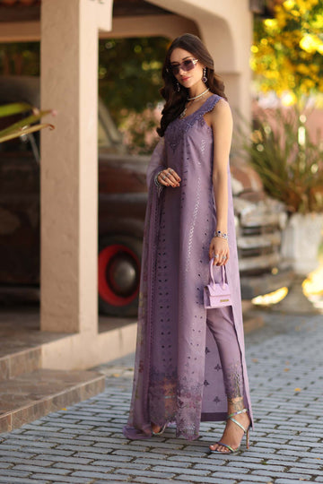 Noor By Saadia Asad Luxe Chikankari '26