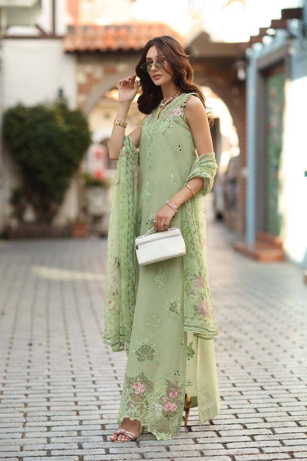 Noor By Saadia Asad Luxe Chikankari '26