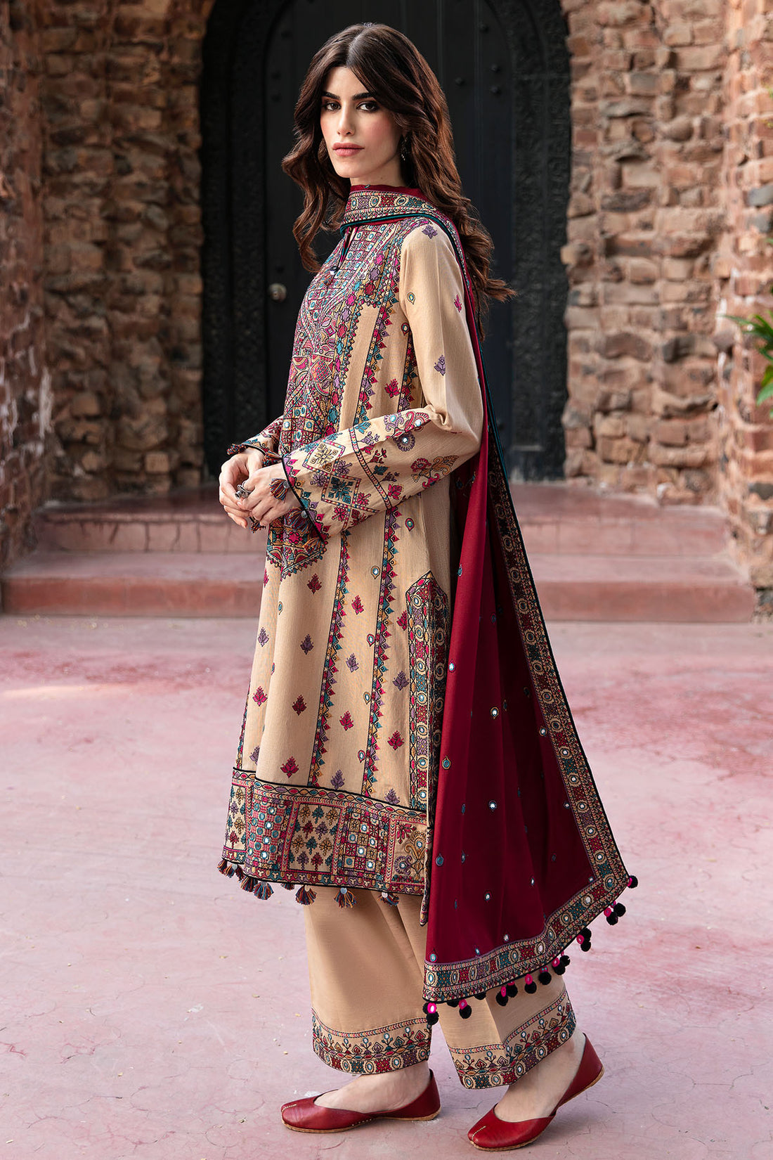 Jazmin Present Dastak Embroidered Luxury Winter Collection D-10