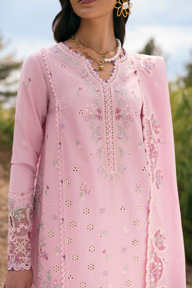 Qalamkar Qlinekari Lawn 25