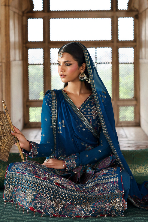Romansiyyah Luxury Formal '25 By Emaan Adeel