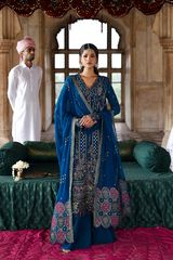 Romansiyyah Luxury Formal '25 By Emaan Adeel