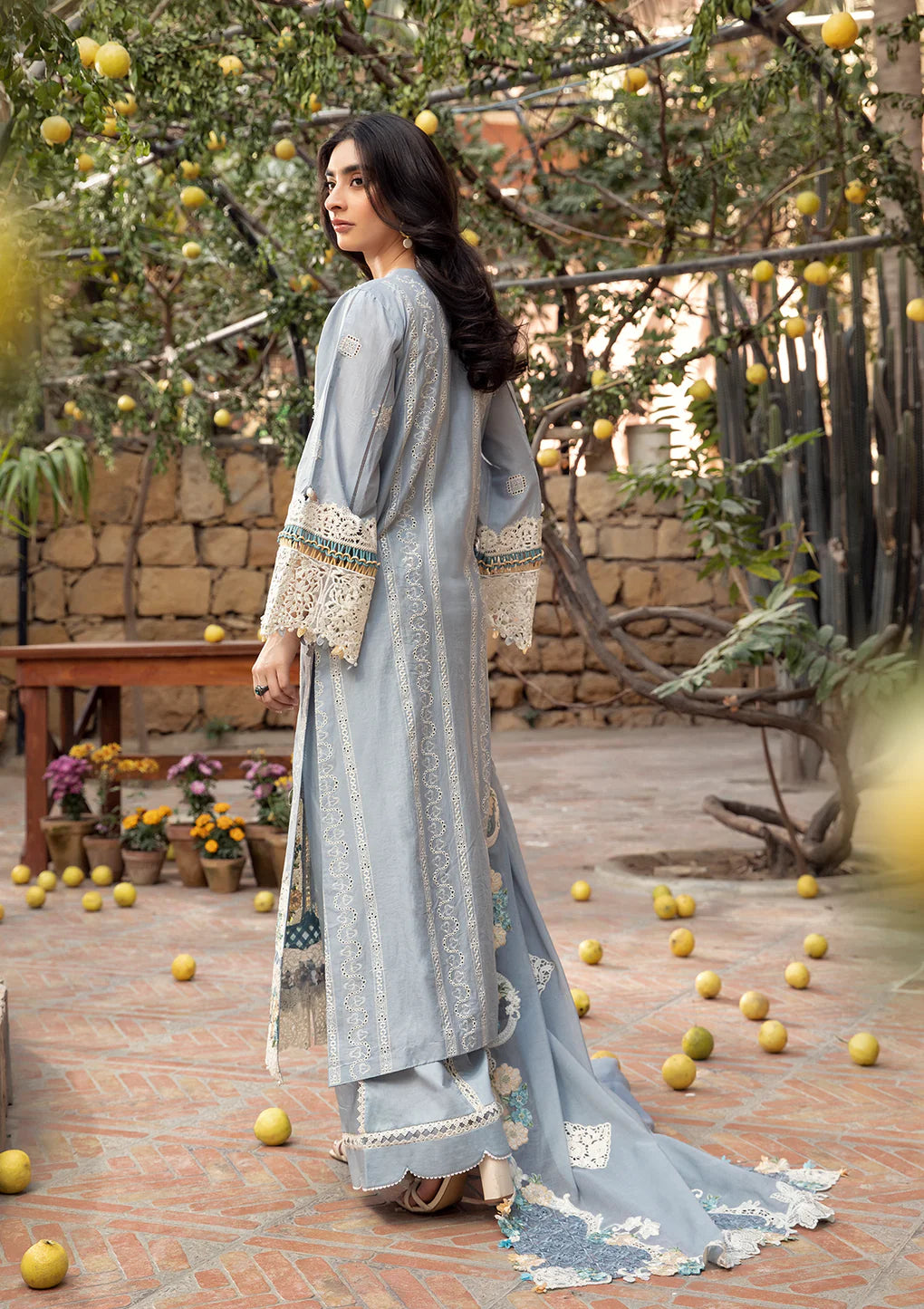 ELAF Luxury Lawn 2025