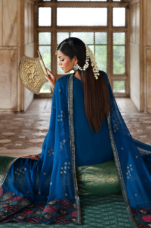 Romansiyyah Luxury Formal '25 By Emaan Adeel