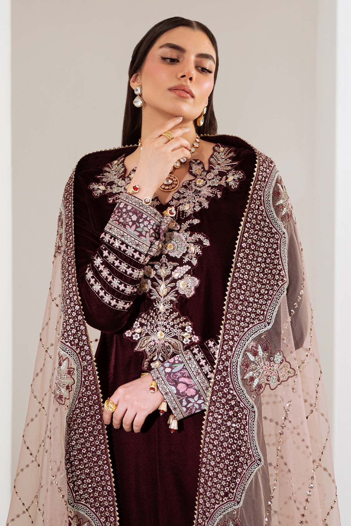 Nureh Maya Velvet 25