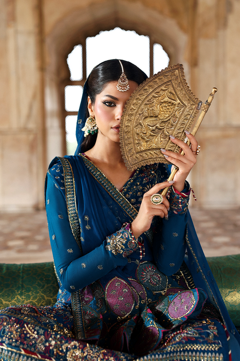 Romansiyyah Luxury Formal '25 By Emaan Adeel