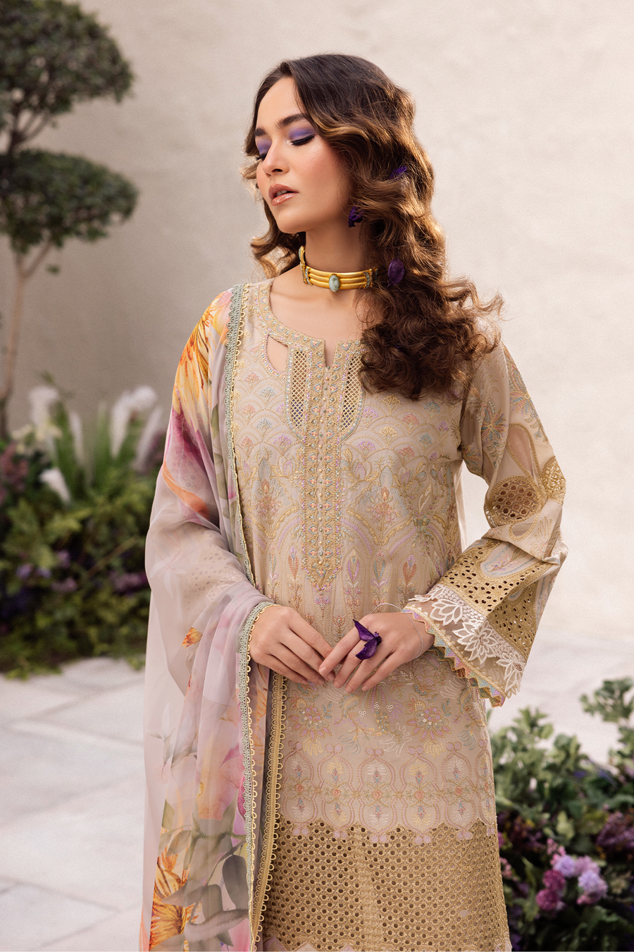 IZNIK Dahlia Luxury Lawn Collection 03