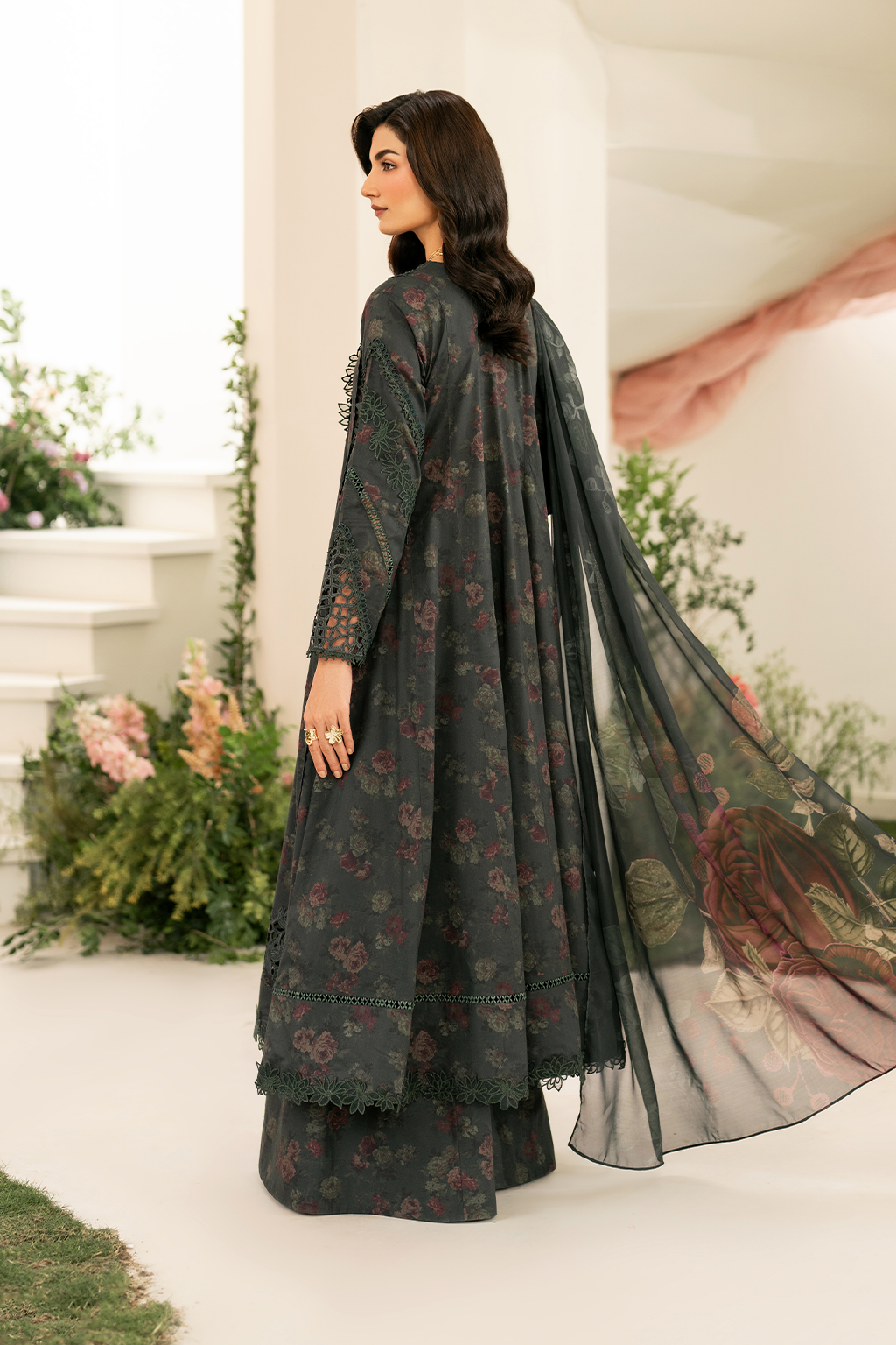 Festive Edition Lawn '25 By Iznik
