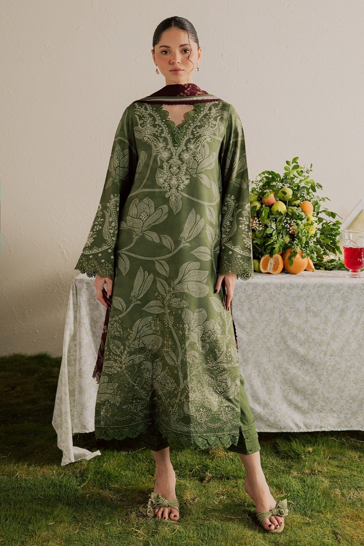 Nureh Gardenia Embroidered Viscose Slub '26