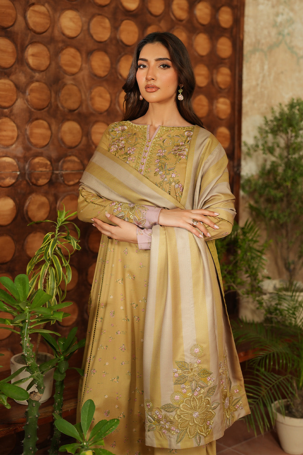 Pre Fall '25 By Iznik