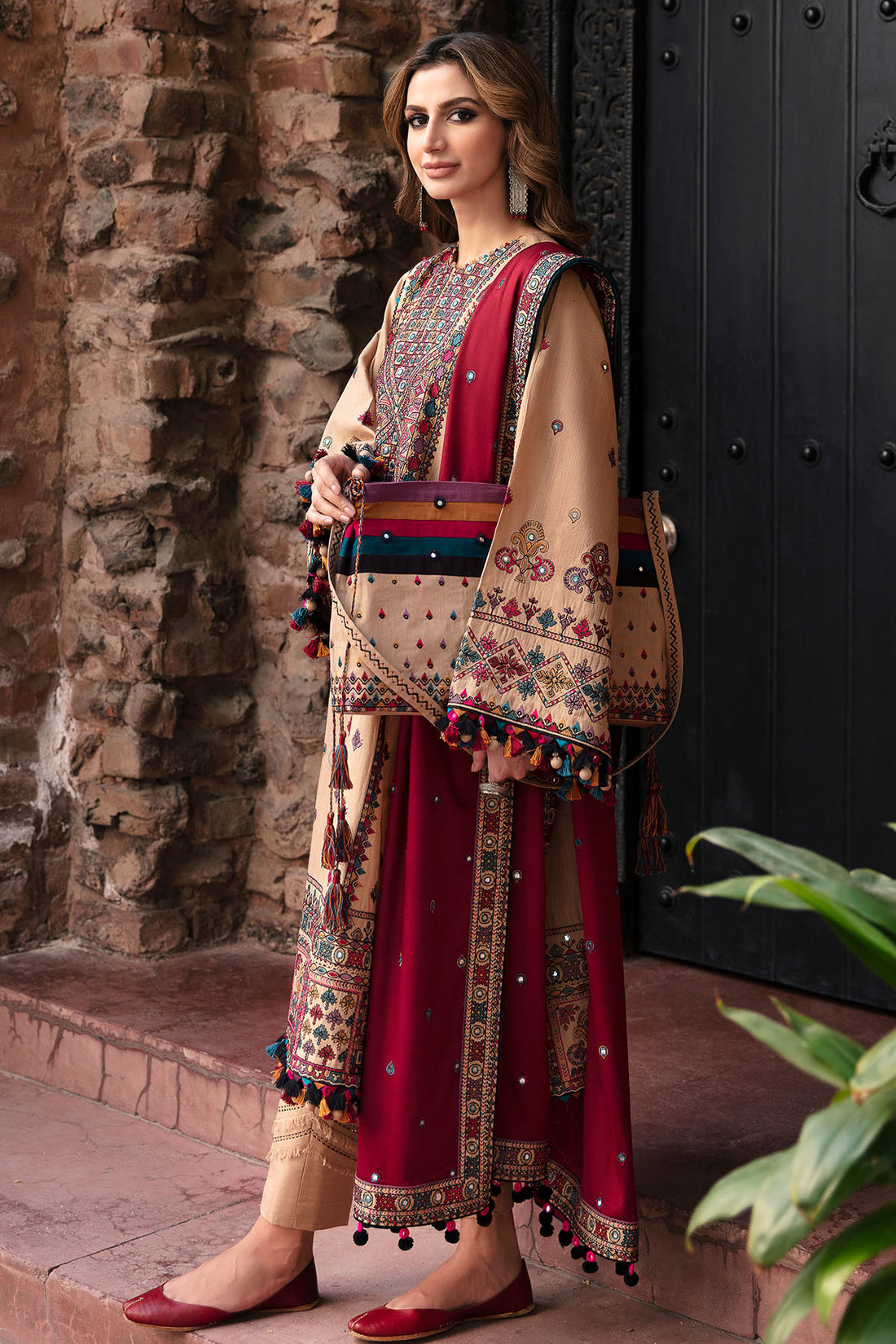 Jazmin Present Dastak Embroidered Luxury Winter Collection D-03