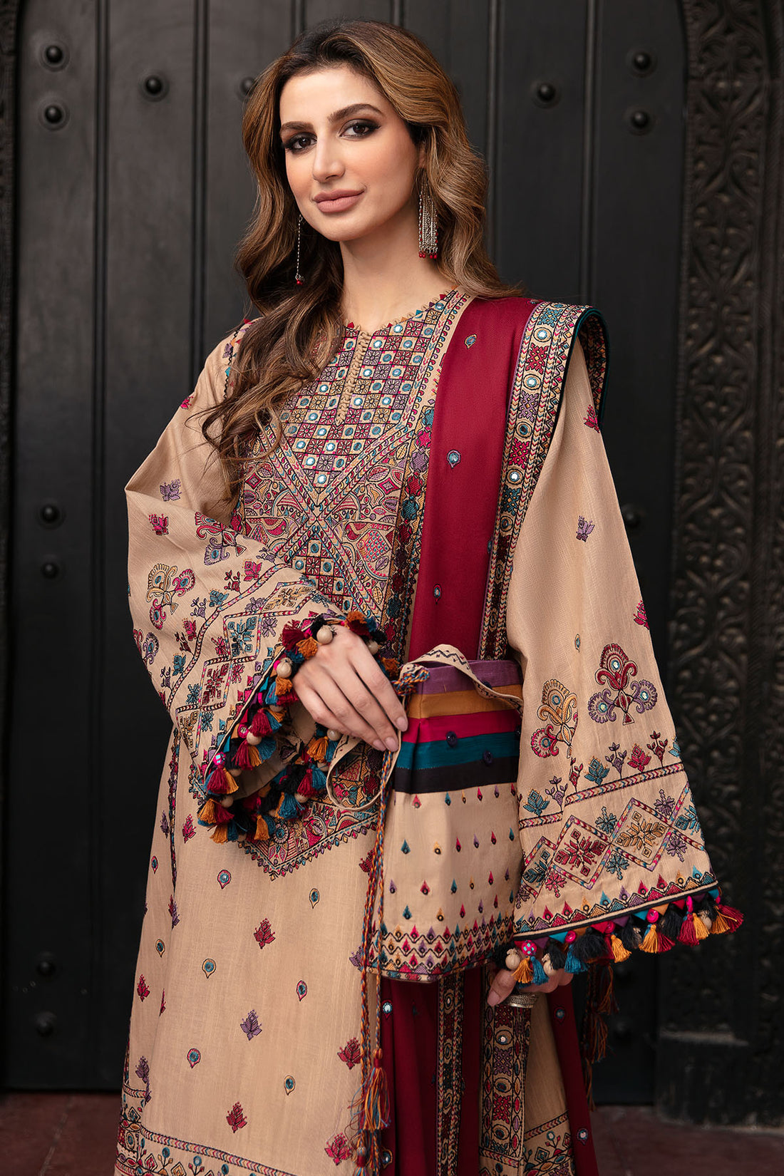 Jazmin Present Dastak Embroidered Luxury Winter Collection D-03