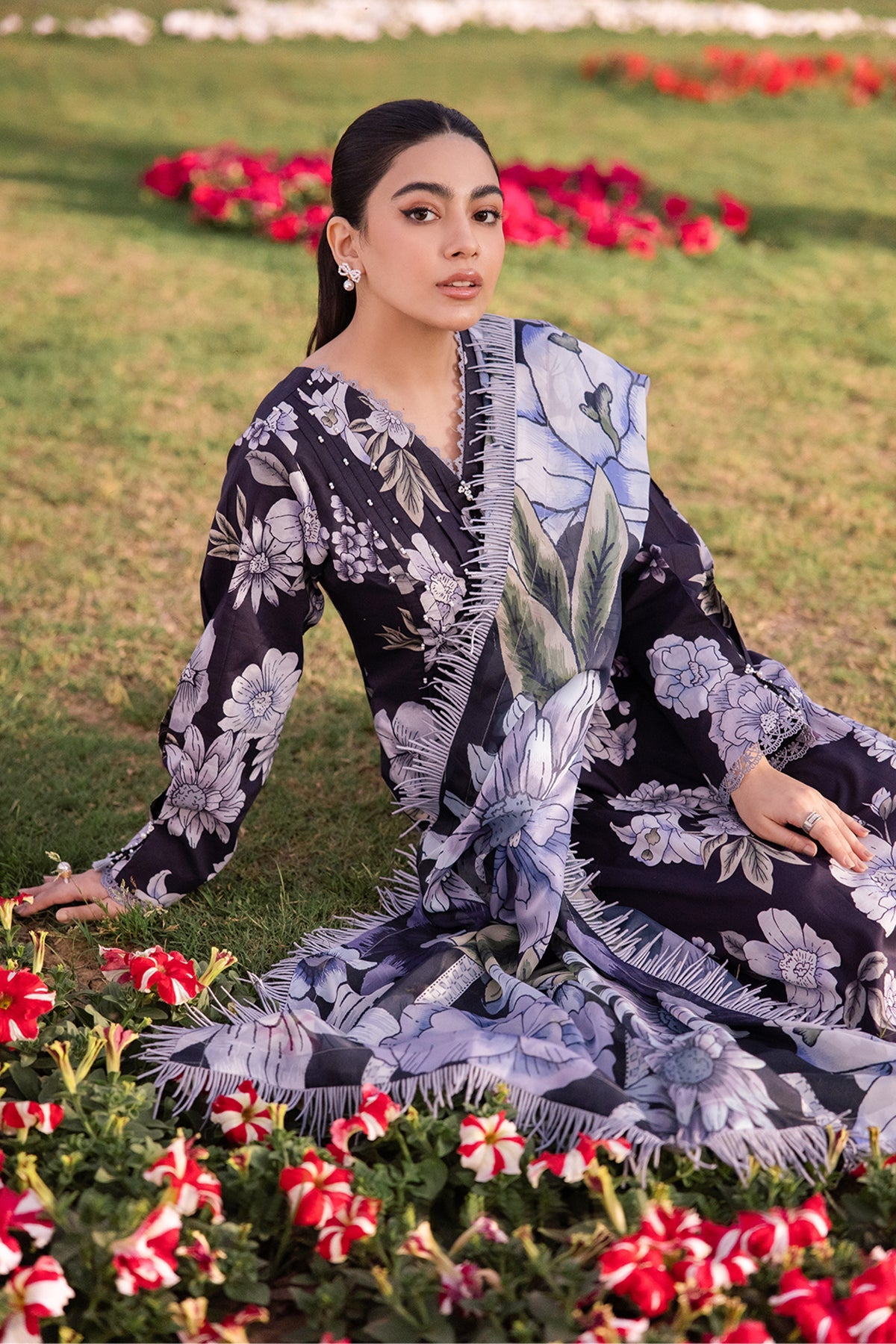 Sheen By Alizeh Vol 2 Printed Lawn Collection '24 (13)