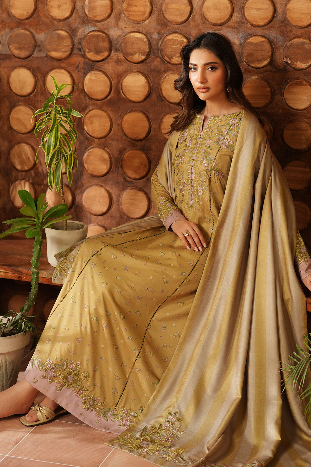 Pre Fall '25 By Iznik