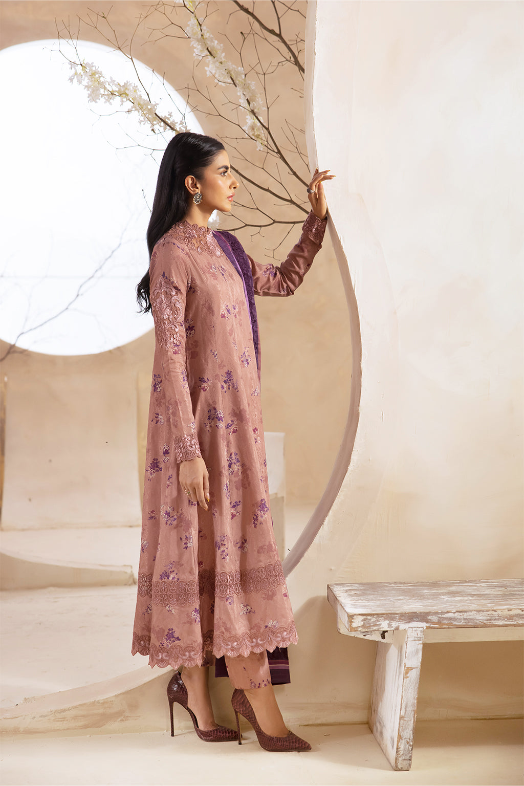 IZNIK Luxury Winter Collection 23 ( ILW-09 )